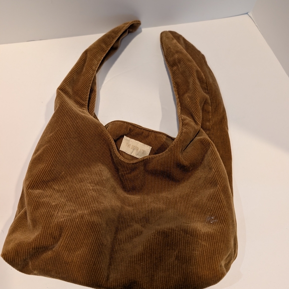 Merit Beauty Bag -  Like New - Picture 2 of 5